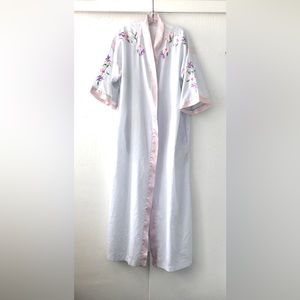 Lord & Taylor Kimono Robe